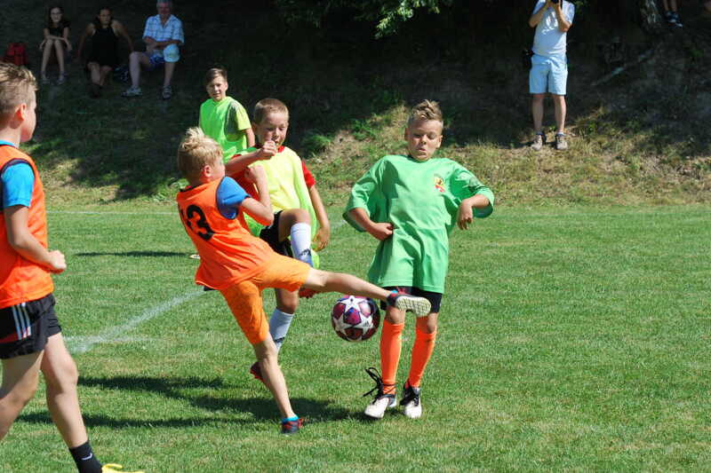 ... pal!... derby Velenov - Valchov