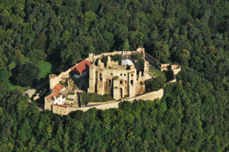 Letecký pohled na hrad Boskovice