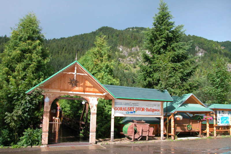 Goralský dvor - zdravíme Laco!