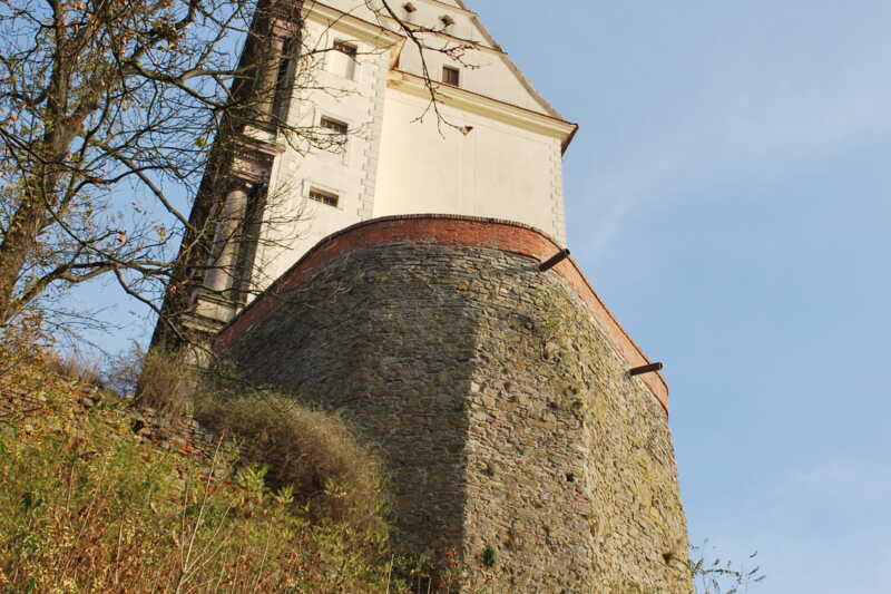 Říká se, že Plumlovský zámek je nejužší v Evropě - Je o pravda.