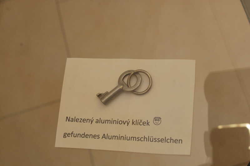 A ten aluminiový klíček - není třeba od velkého Holzmannova litoměřického srdce?