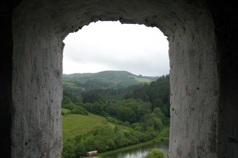 Výhled z hradního okna