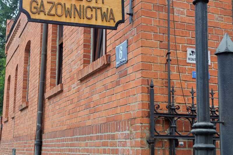 MUZEUM GAZOWNICTWA - PACZKÓW