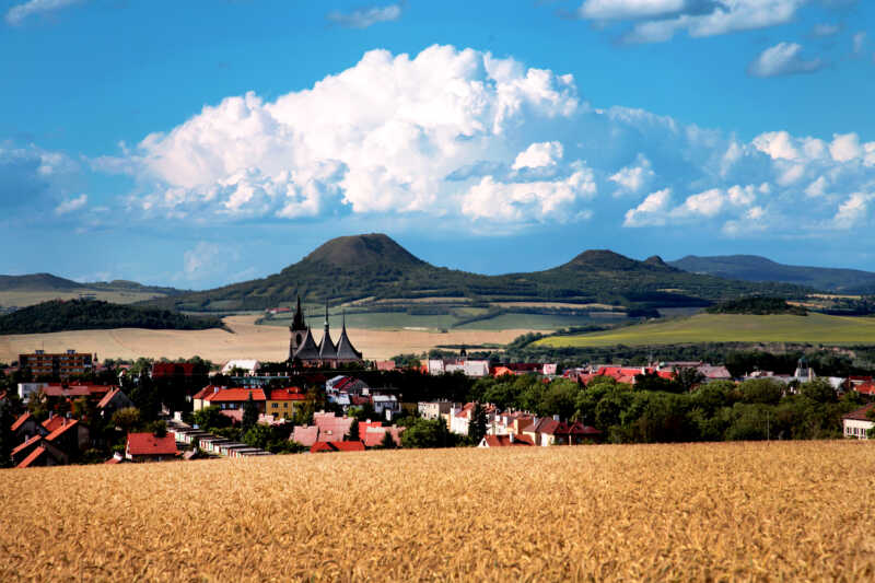 LOUNY KRÁSNÉ